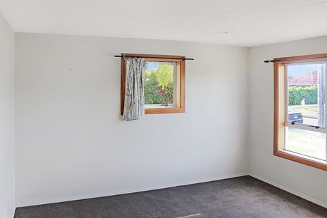 Photo of property in 65 Appleby Crescent, Burnside, Christchurch, 8053