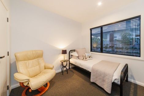 Photo of property in 18a Lincoln Terrace, Hokowhitu, Palmerston North, 4410