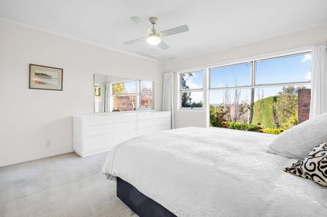 Photo of property in 130 Point View Drive, East Tamaki Heights, Auckland, 2016