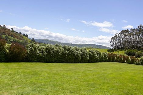 Photo of property in 71 Loch Views Road, Acacia Bay, Taupo, 3385