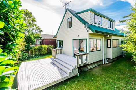 Photo of property in 1/470 East Coast Road, Windsor Park, Auckland, 0630