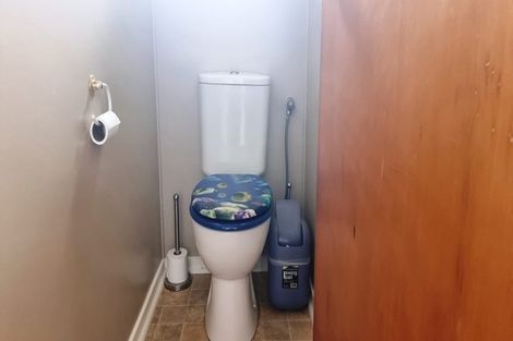 Photo of property in 14 Vina Place, Massey, Auckland, 0614