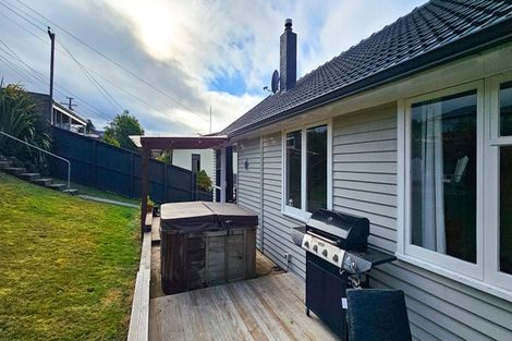 Photo of property in 11 Mcdonald Street, Brockville, Dunedin, 9011