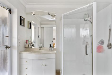 Photo of property in 446 Oceanbeach Road, Mount Maunganui, 3116