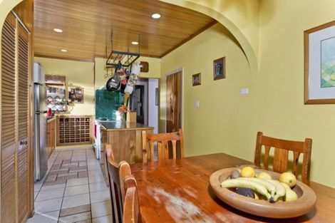 Photo of property in 27-29 Wairau Road, Forrest Hill, Auckland, 0627