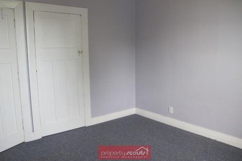 Photo of property in 37 Macandrew Road, South Dunedin, Dunedin, 9012