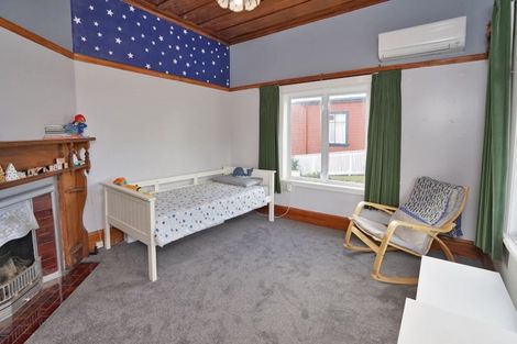 Photo of property in 84 Forest Lake Road, Forest Lake, Hamilton, 3200