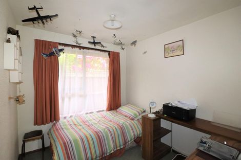 Photo of property in 7 Karnak Crescent, Russley, Christchurch, 8042