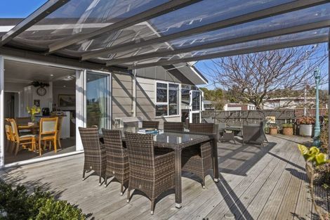 Photo of property in 2 Gardenia Avenue, Bell Block, New Plymouth, 4312