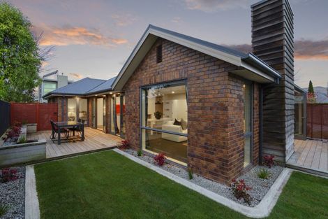 Photo of property in 11c Tainui Street, Somerfield, Christchurch, 8024