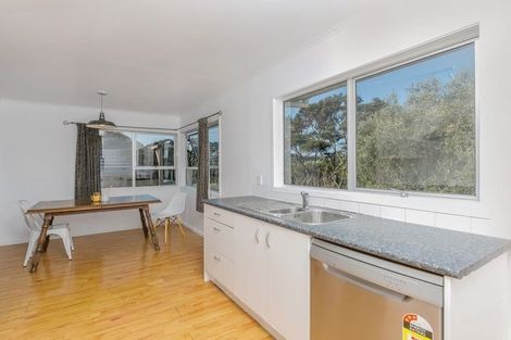 Photo of property in 9 Blacks Road, Greenhithe, Auckland, 0632