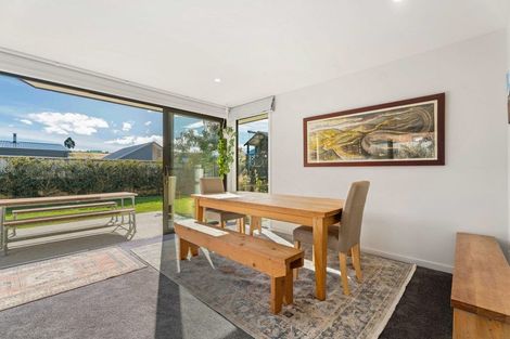Photo of property in 15 Pennycook Place, Lake Hawea, Wanaka, 9382