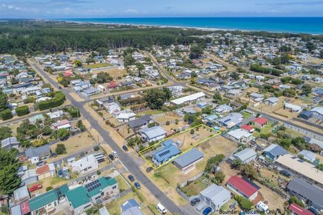 Photo of property in 6 Ruanui Street, Himatangi Beach, Foxton, 4891