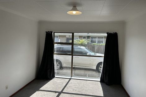 Photo of property in 12 Ruakaka Street, Hornby, Christchurch, 8042
