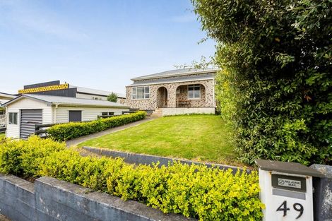Photo of property in 49 Bedford Street, Patea, 4520