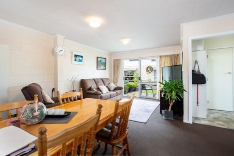 Photo of property in 232/3a Carrington Street, Vogeltown, New Plymouth, 4310