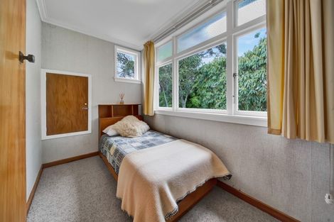 Photo of property in 14 Selwyn Street, Lower Vogeltown, New Plymouth, 4310