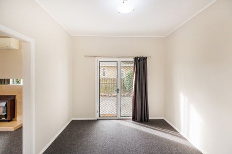 Photo of property in 26 Puriri Terrace, Roslyn, Palmerston North, 4414