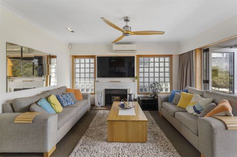 Photo of property in 50 Clovelly Road, Bucklands Beach, Auckland, 2012