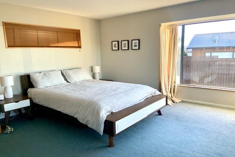 Photo of property in 1/56 Major Hornbrook Road, Mount Pleasant, Christchurch, 8081
