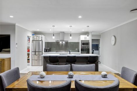 Photo of property in 7 Pebble Brook Road, Waitoki, Silverdale, 0994