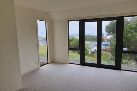 Photo of property in 7 Imran Terrace, Khandallah, Wellington, 6035