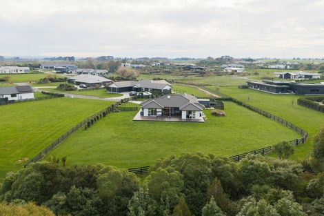 Photo of property in 61 Hartwell Drive, Kelvin Grove, Palmerston North, 4470