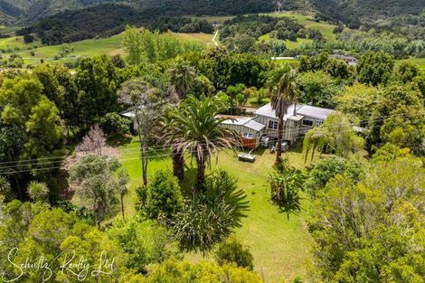 Photo of property in 249 Mountain Road, Maungaturoto, 0587