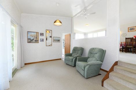 Photo of property in 17 Coronation Road, Hillcrest, Auckland, 0627