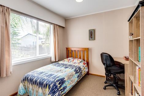 Photo of property in 90 Bill Hercock Street, Pirimai, Napier, 4112