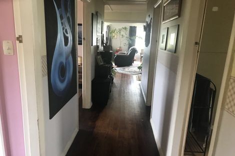 Photo of property in 16 Whio Street, Pongaroa, 4991