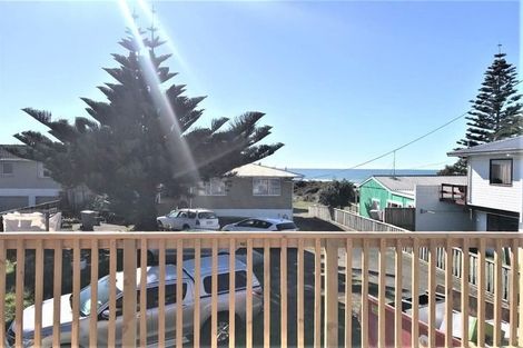 Photo of property in 395 Oceanbeach Road, Mount Maunganui, 3116