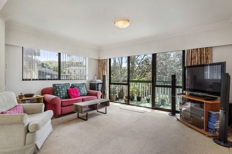 Photo of property in 25 Coromandel Crescent, Mairangi Bay, Auckland, 0630