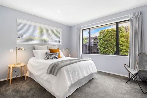 Photo of property in 2/18b Blighs Road, Strowan, Christchurch, 8052