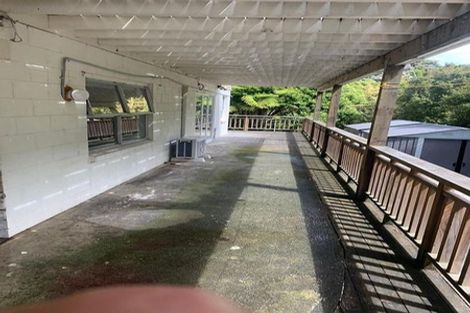 Photo of property in 190 Manuka Road, Bayview, Auckland, 0629