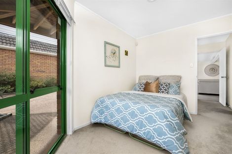 Photo of property in 2/44 Loloma Drive, Half Moon Bay, Auckland, 2012