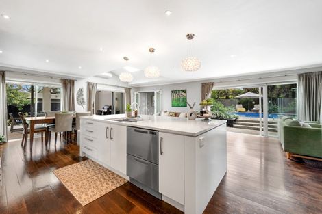 Photo of property in 11 Holly Way, Sunnyhills, Auckland, 2010