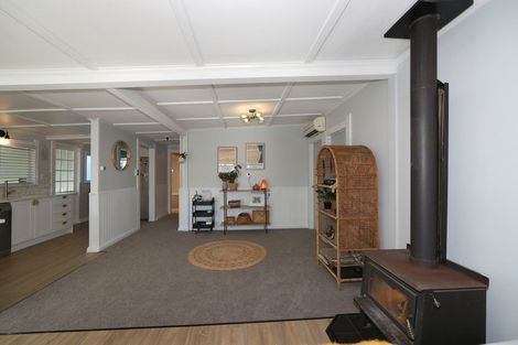 Photo of property in 7 Williamson Road, Clive, 4102