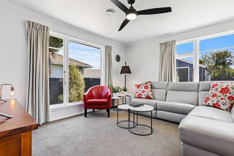 Photo of property in 54 Philpotts Road, Mairehau, Christchurch, 8052