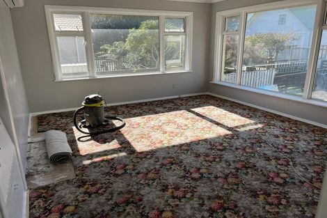 Photo of property in 96 Calabar Road, Miramar, Wellington, 6022