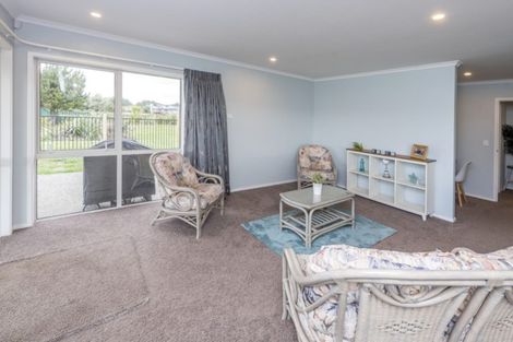 Photo of property in 7 Waka Tete Place, Waitarere, Levin, 5510