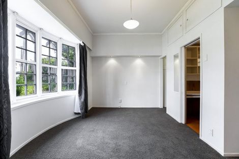 Photo of property in 5 Cambrai Avenue, Mount Roskill, Auckland, 1041