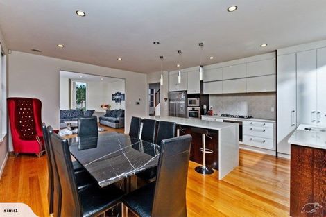 Photo of property in 11 Remuremu Street, Long Bay, Auckland, 0630