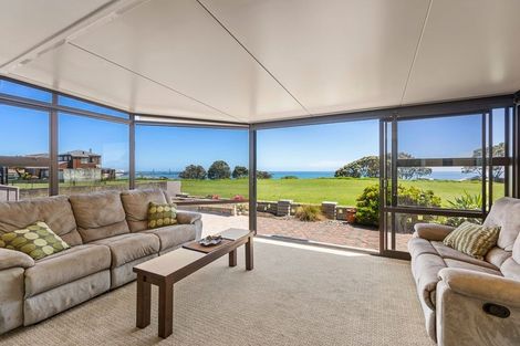 Photo of property in 18a Birdwood Avenue, Moturoa, New Plymouth, 4310