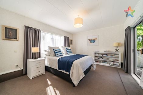 Photo of property in 18 Panorama Grove, Harbour View, Lower Hutt, 5010