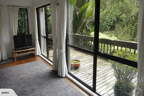 Photo of property in 35 Reynolds Place, Torbay, Auckland, 0630