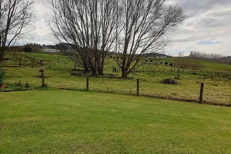 Photo of property in 85 Te Pahi River Drive, Paparoa, Maungaturoto, 0583