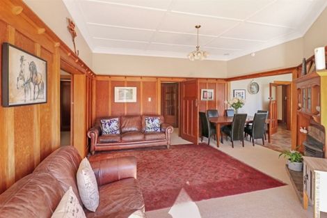 Photo of property in 82 Aerodrome Road, Dannevirke, 4972