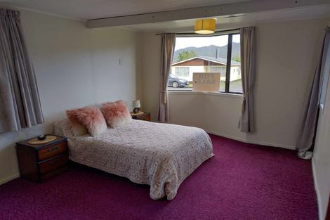 Photo of property in 14 Ballance Street, Runanga, 7803