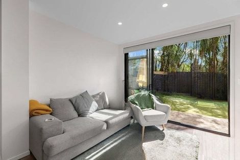 Photo of property in 26 Kotuitui Street, Manukau, Auckland, 2104